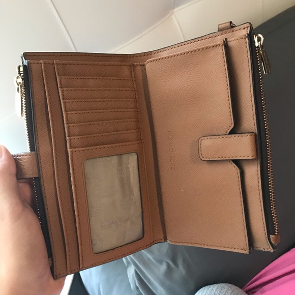 🛑 SOLD 🛑 - Picture 4 of 5